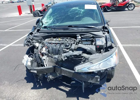 2019 Hyundai Elantra Se z USA, uszkodzony, nr VIN 5NPD74LF7KH461772